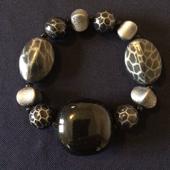 Glass Mix Bracelet - Picture 2 of 2